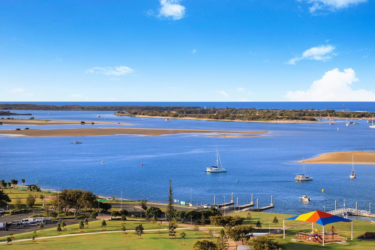 Hotel Palmerston Tower On Southport Broadwater Gold Coast Exterior foto