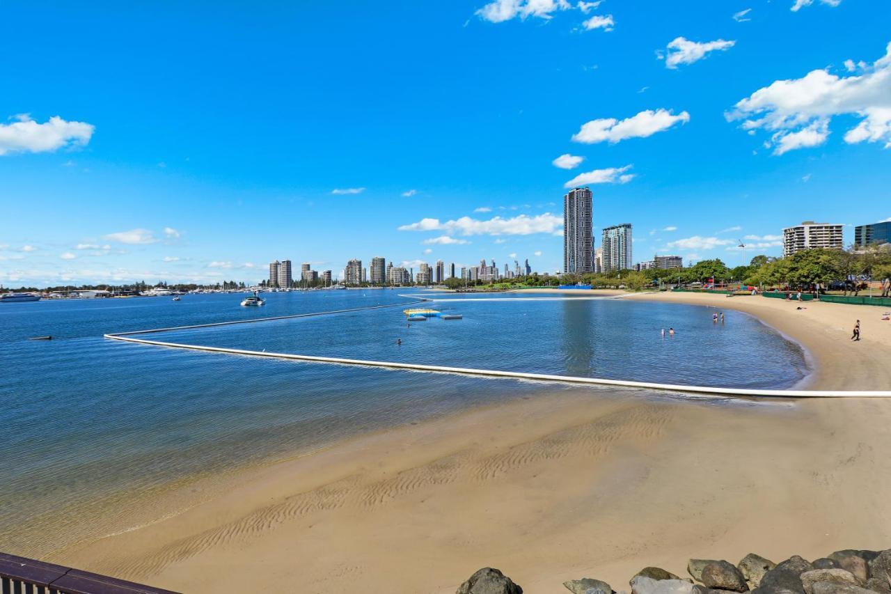 Hotel Palmerston Tower On Southport Broadwater Gold Coast Exterior foto